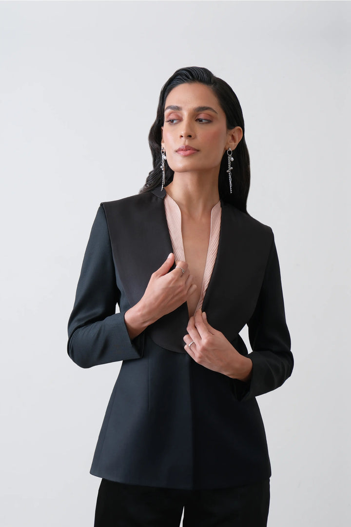 Black Tailored Satin Collar Blazer