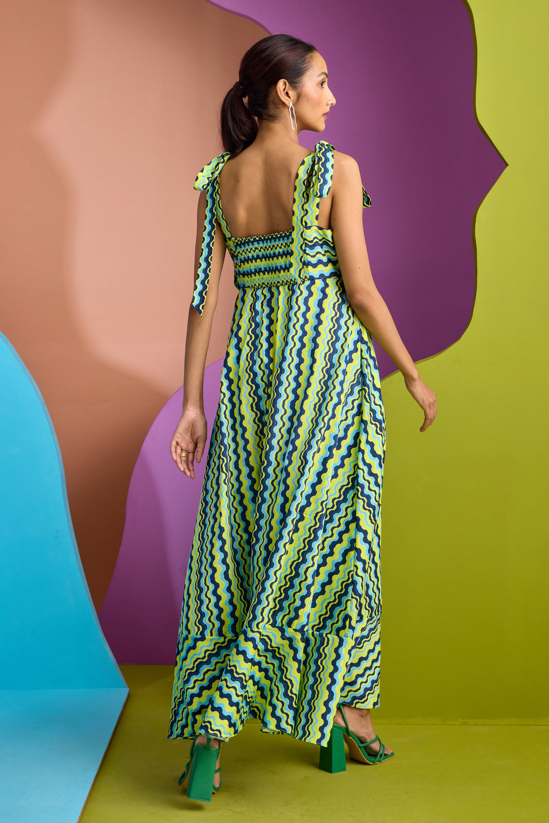 WAVE DRESS IN AURA