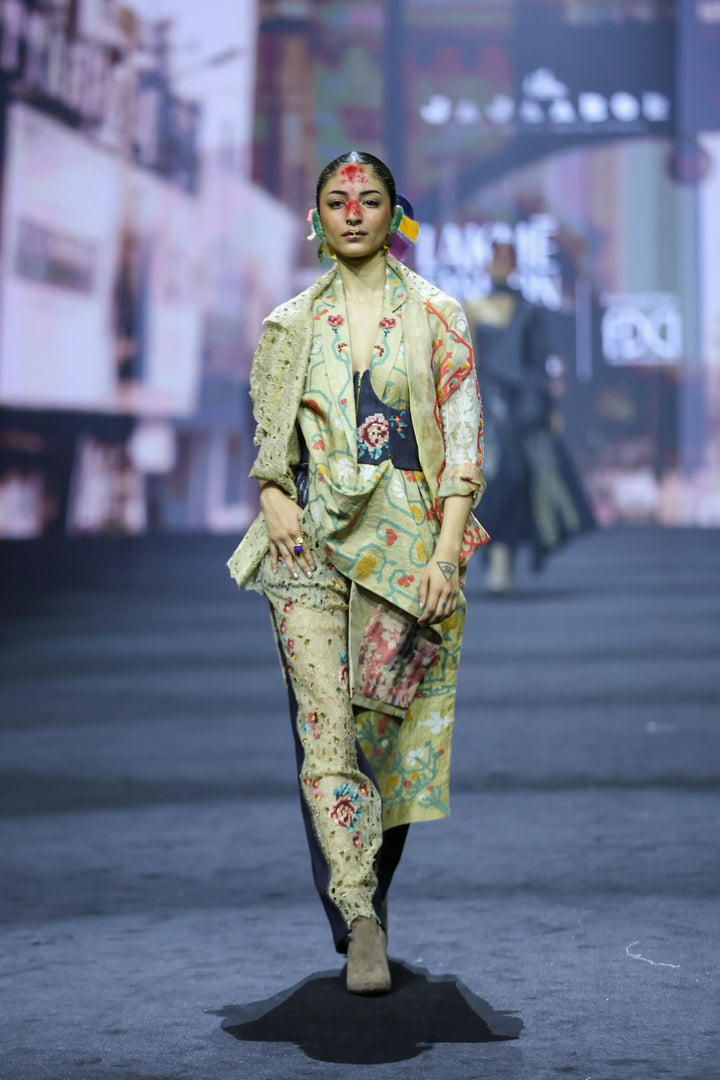 Long Emb Gold Jacket Combined With Emb Gold Short Trench + Emb Corset Belt + Emb Gold/Denim Barrel Fit Pants