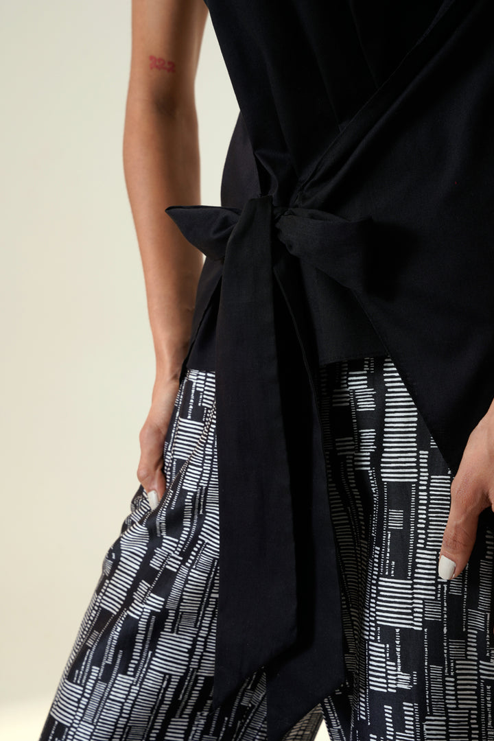 MARTINA - MARTINA I - BOW CLUTCH TOP WITH PRINTED BELL BOTTOMS