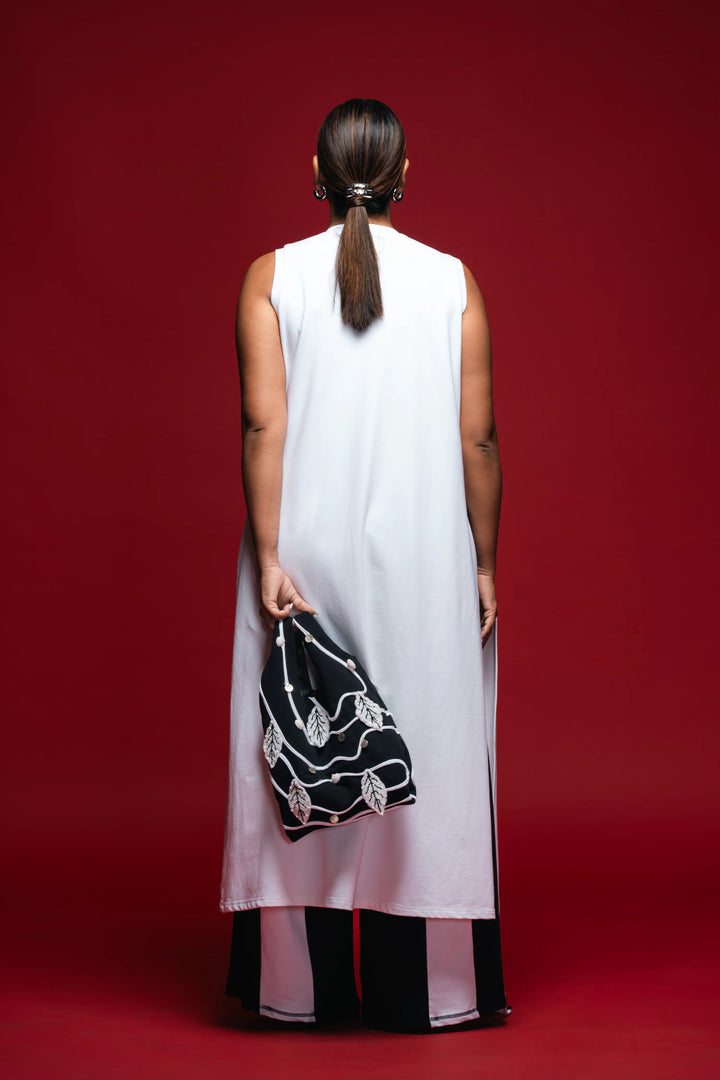 Veil Form Monochrome Ensemble