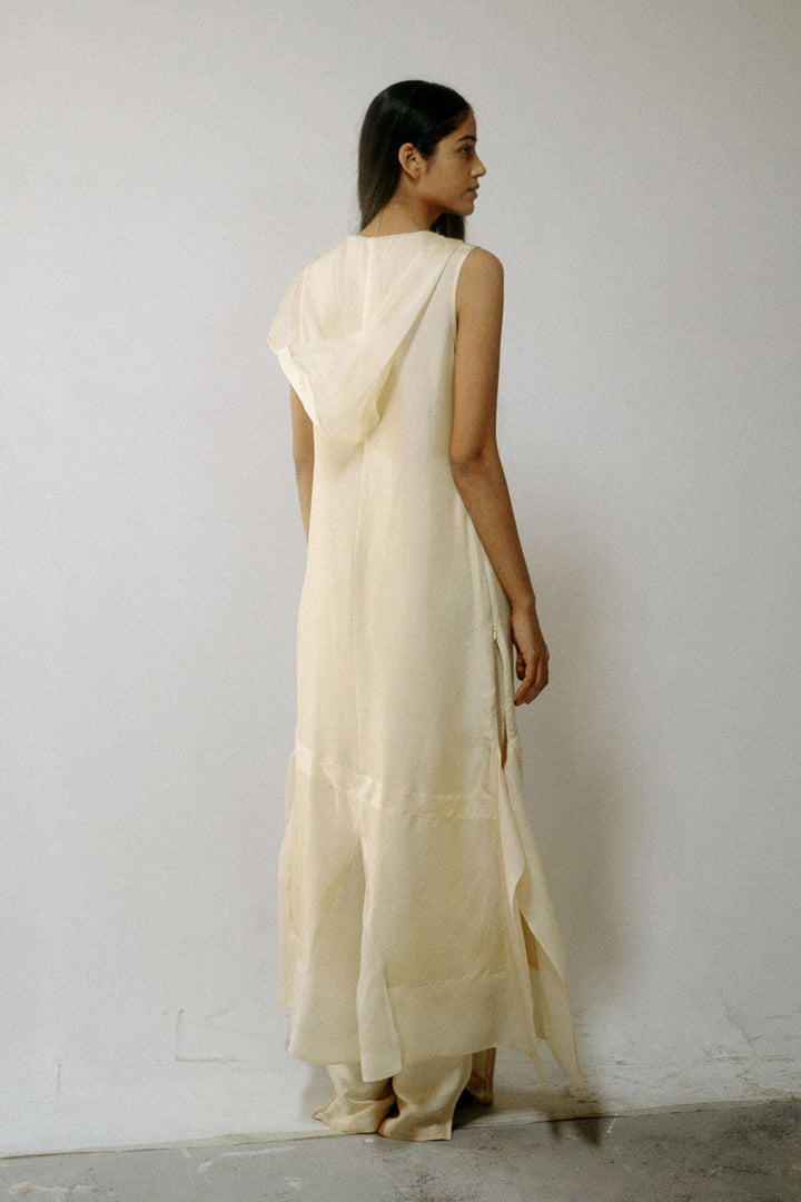 #color_ivory