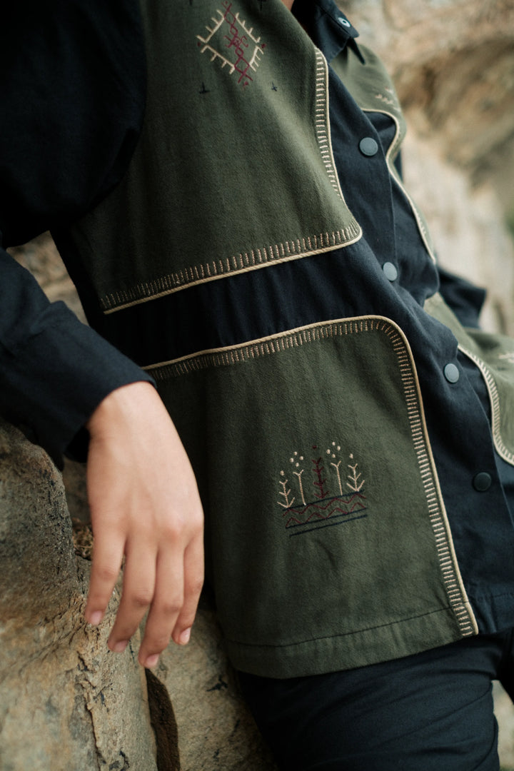 Canyon four patch shirt