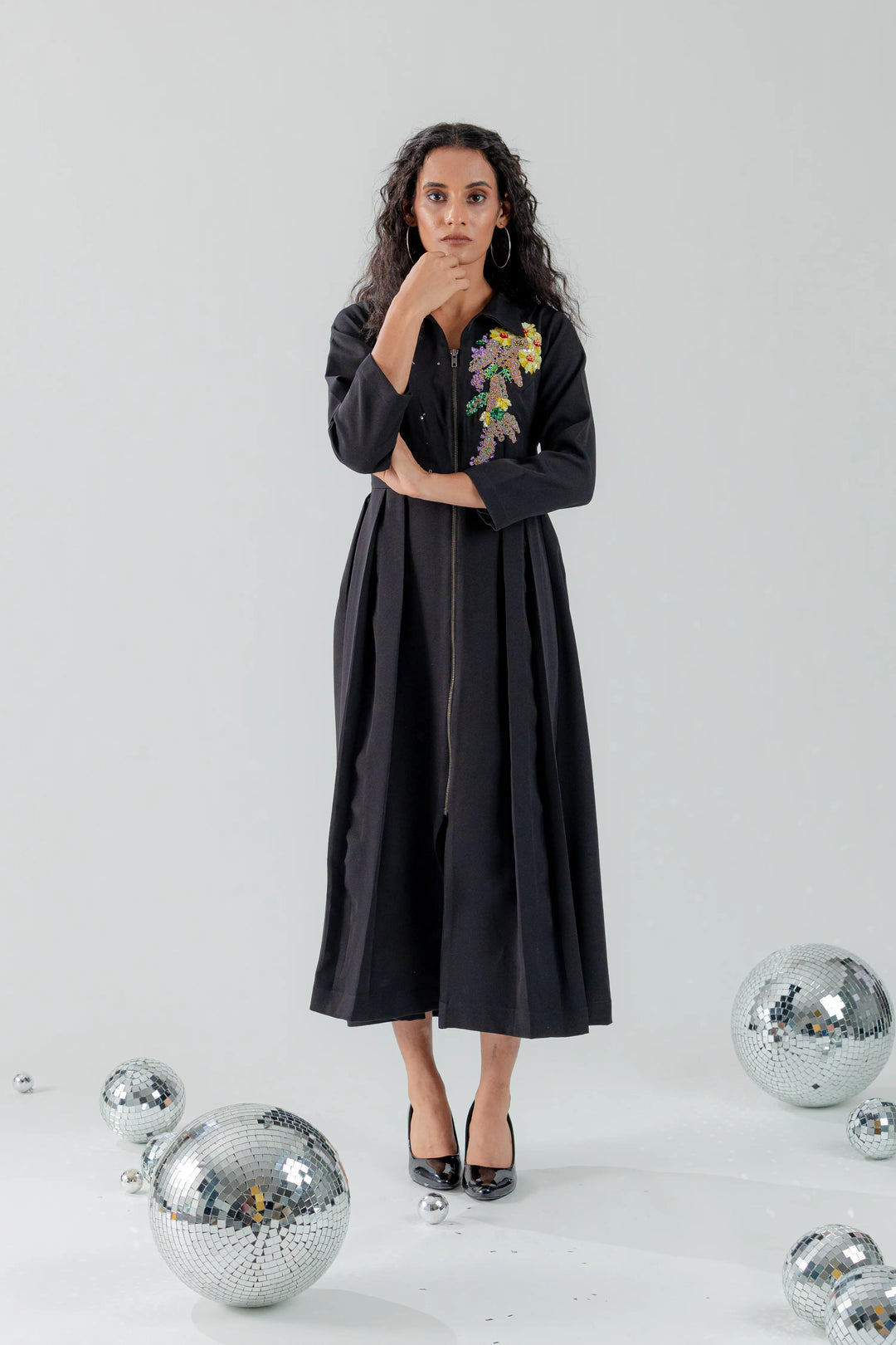 Niva Black