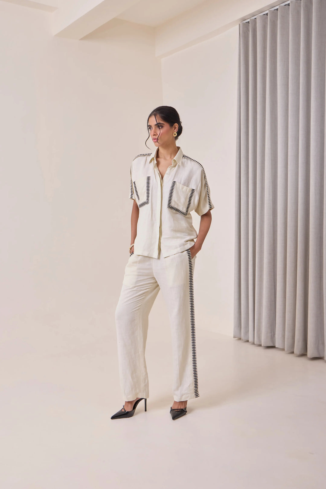 Linen Thread-Work Shirt