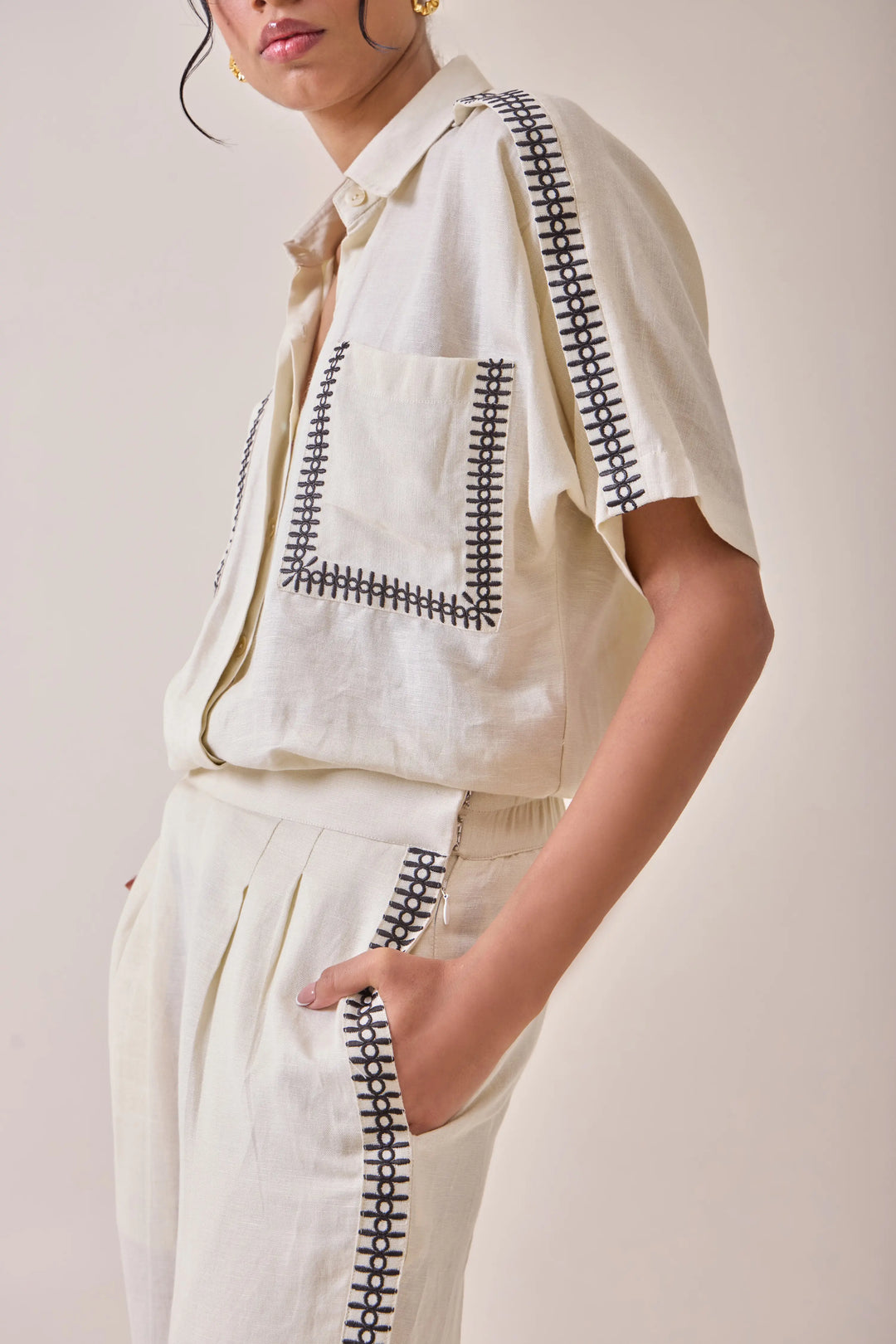 Linen Thread-Work Shirt