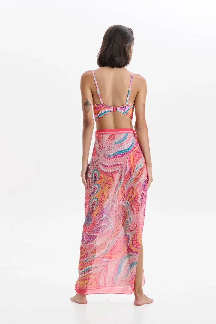 LUNAS SARONG