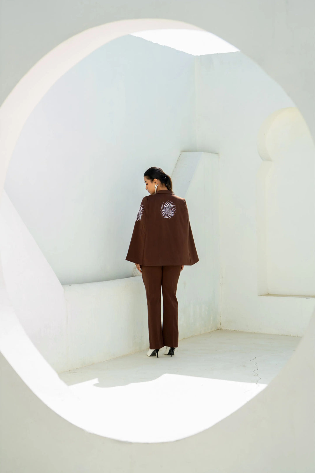 Brown Eclipse Spiral Cape Set