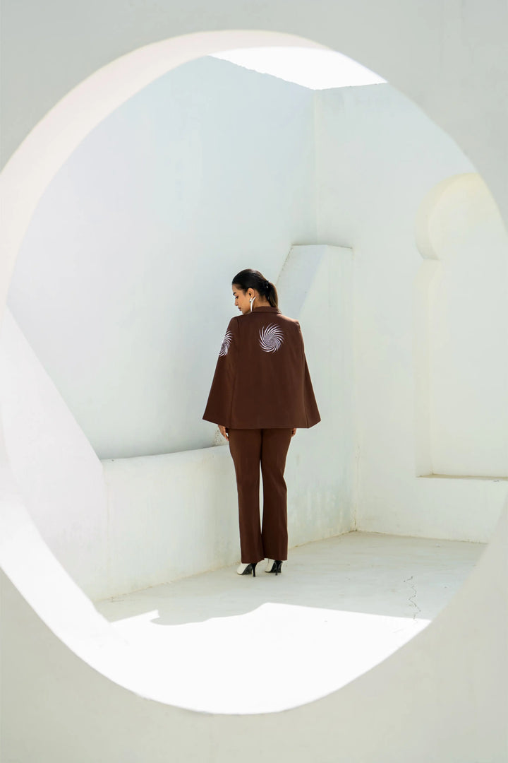 Brown Eclipse Spiral Cape Set