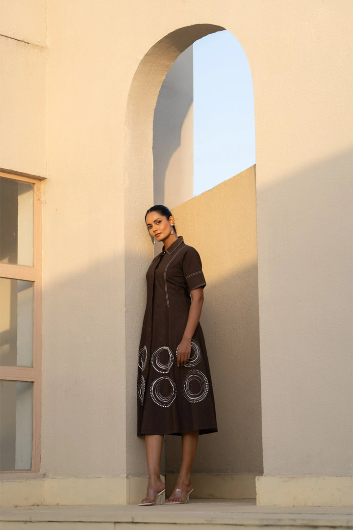Brown orbit panel shirt dress