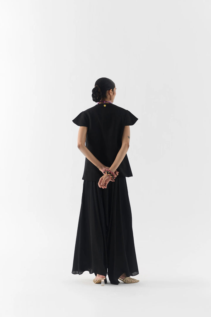 Black Garden Rose Vest And Dhoti Pants
