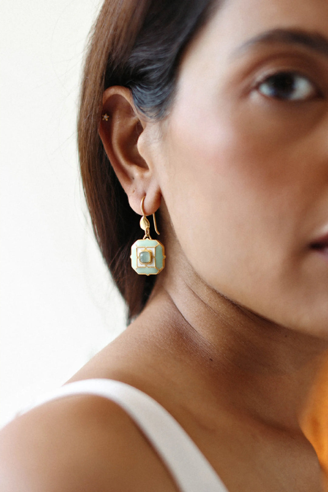 Foggy Green Tranquil Sea Breeze Hook Earrings