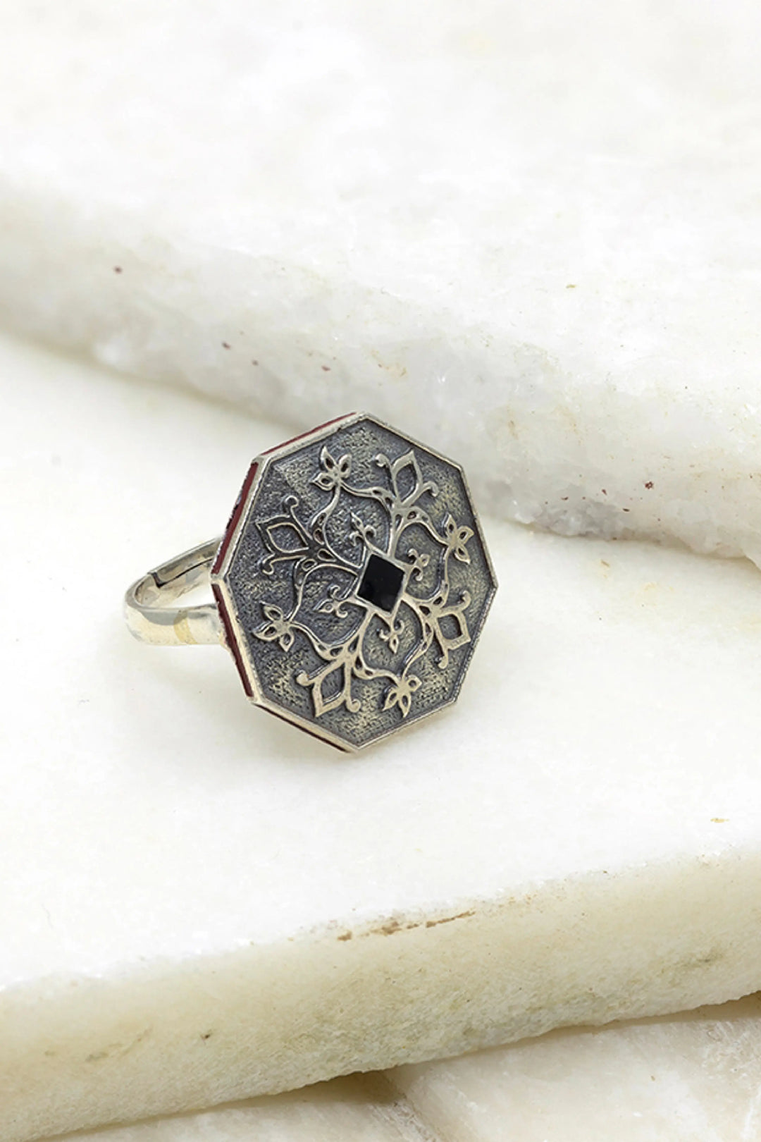 Goonj Tibari Ring - Silver Oxide Finish