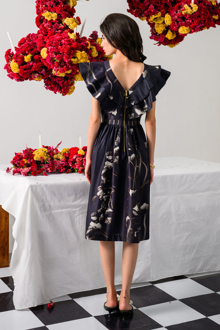 VICTORIAN PETALS RUFFLE DRESS