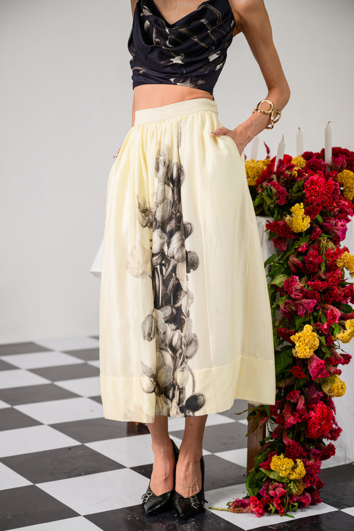 NOIR & IVORY SKIRT SET