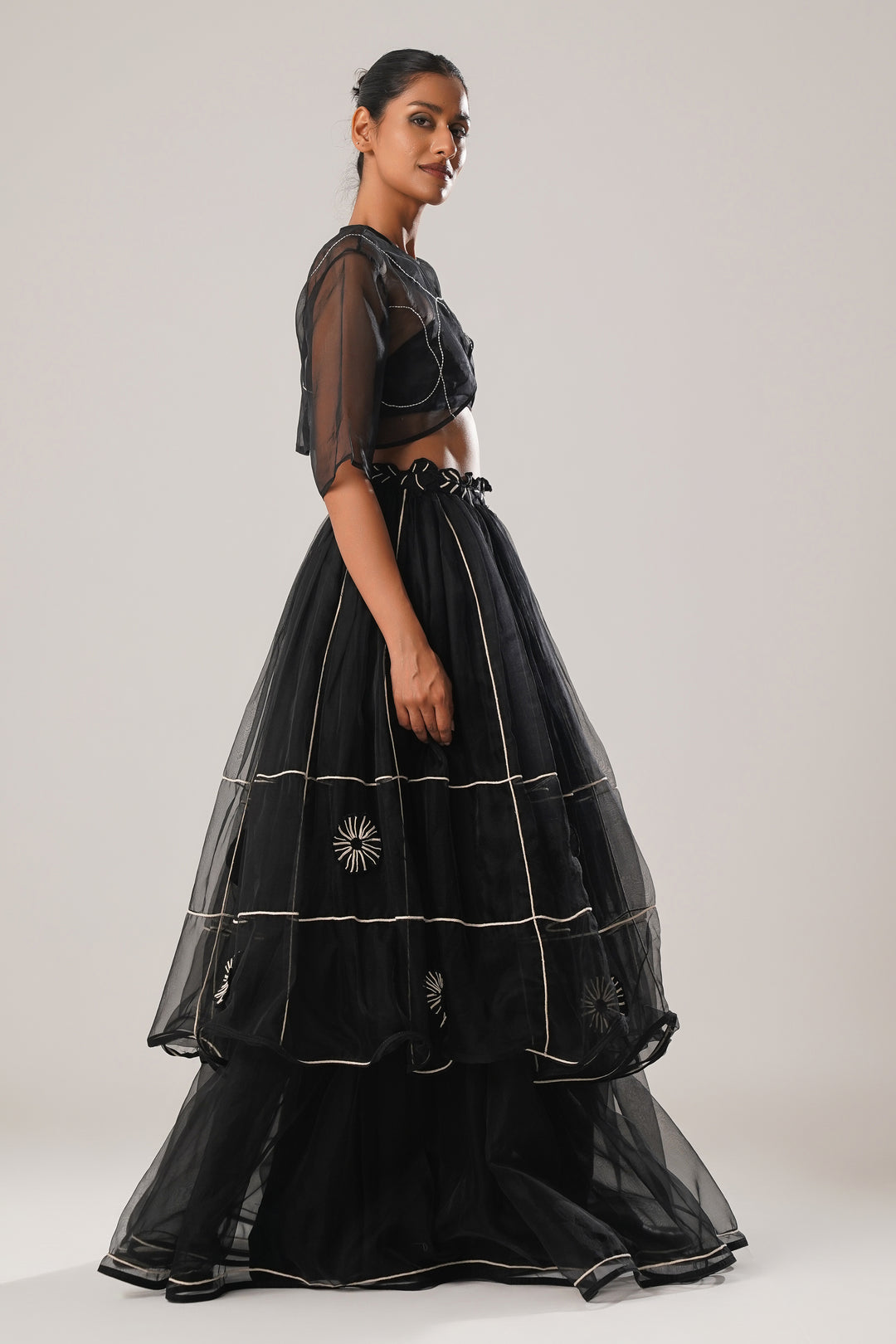 MJ ORGANZA OVERLAY