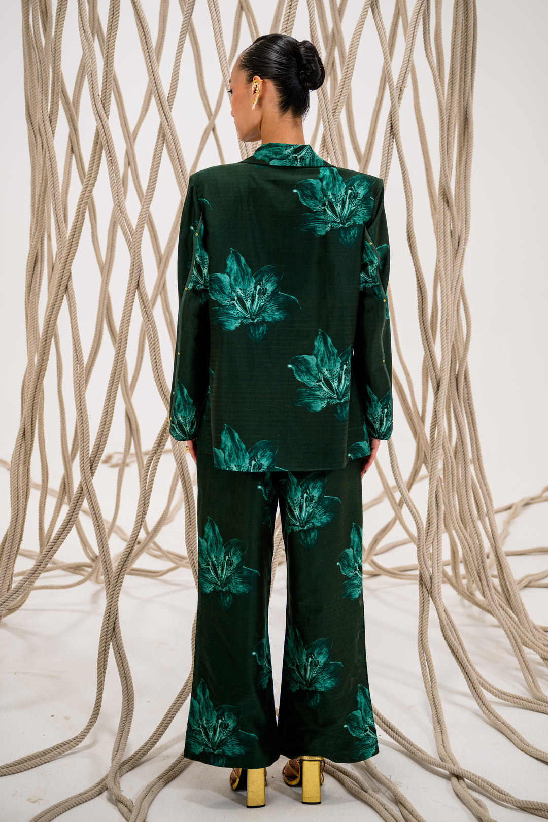 LUSHMORE SET
