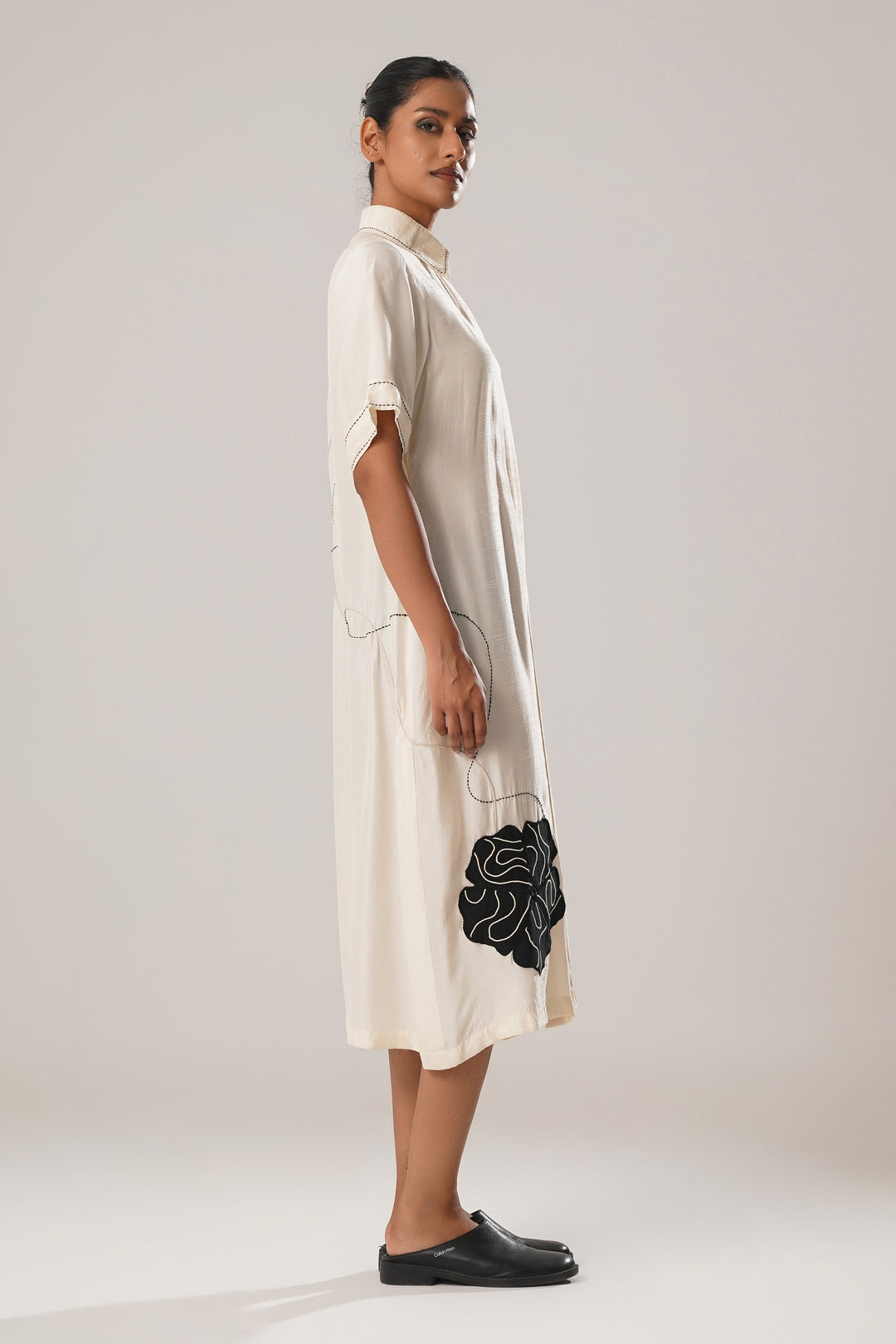MJ PLEATED DRESS (WHITE)