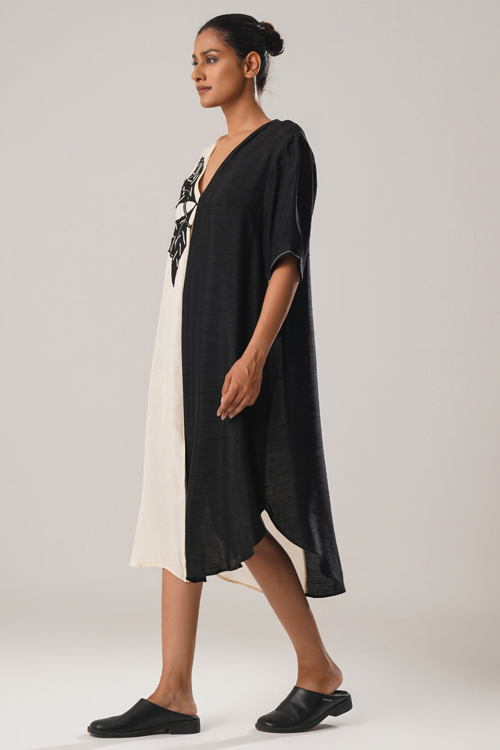 MJ BOX PLEAT DRESS