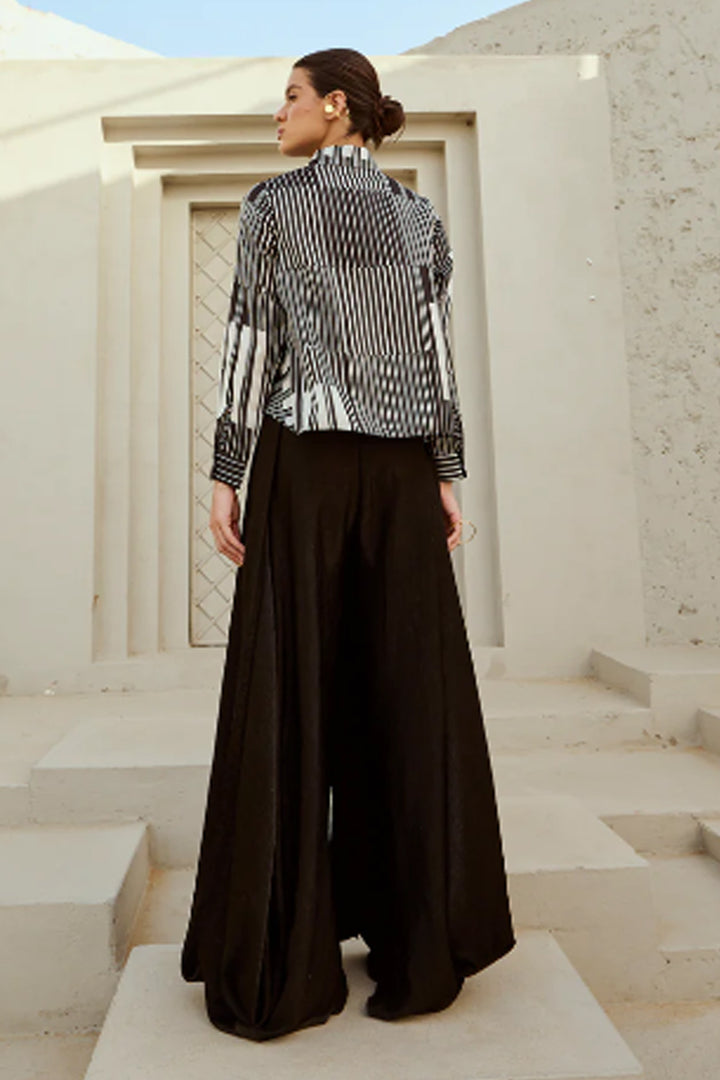 Stria Knot Shirt
