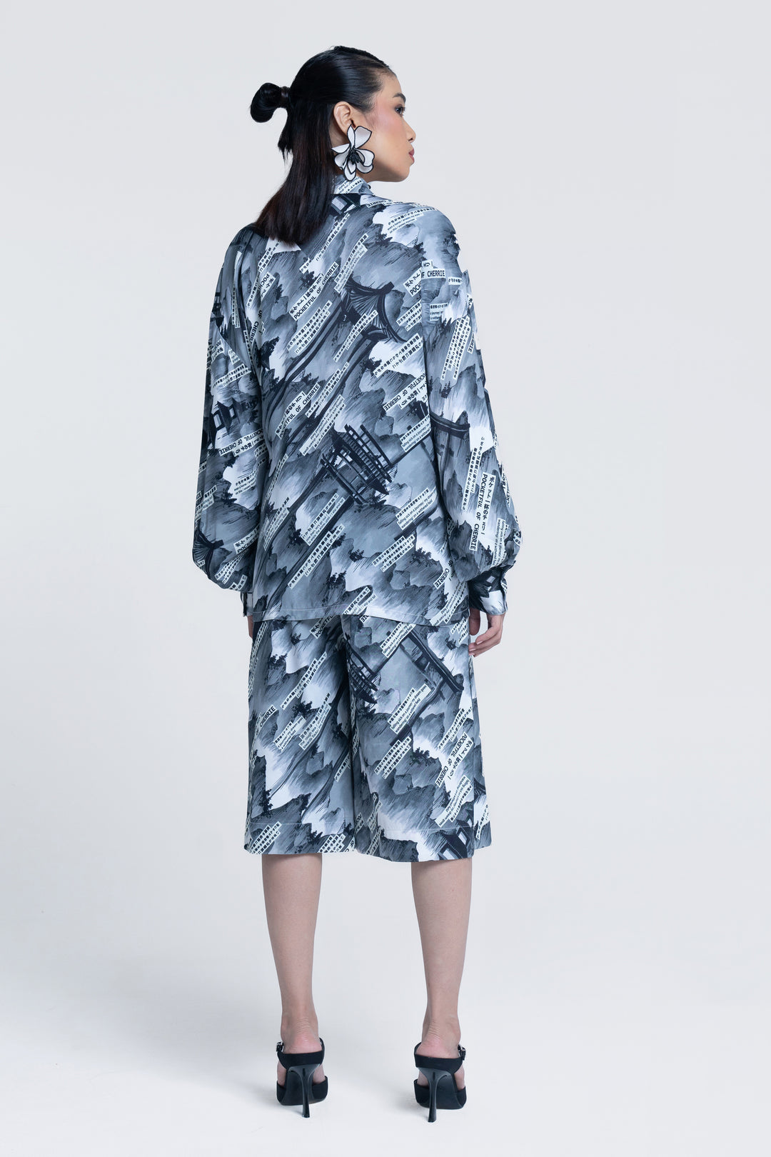 Sumi gazette Tie up Shirt