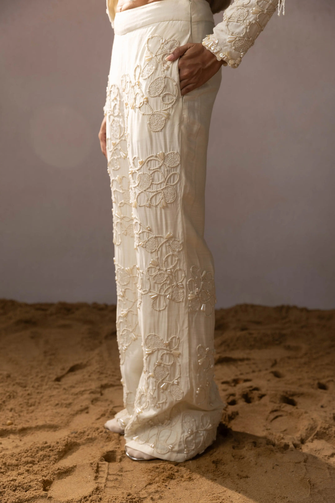 "Dawnwoven" Jacket with bustier & "Orac" pants
