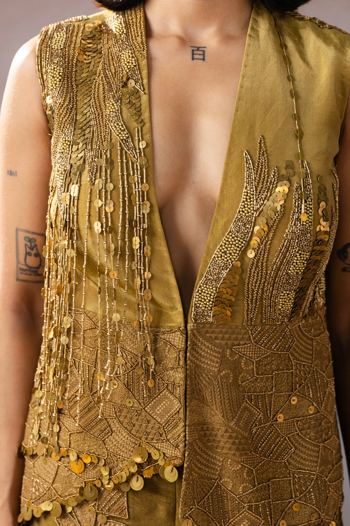 "Mireth" waistcoat with embroidered pants
